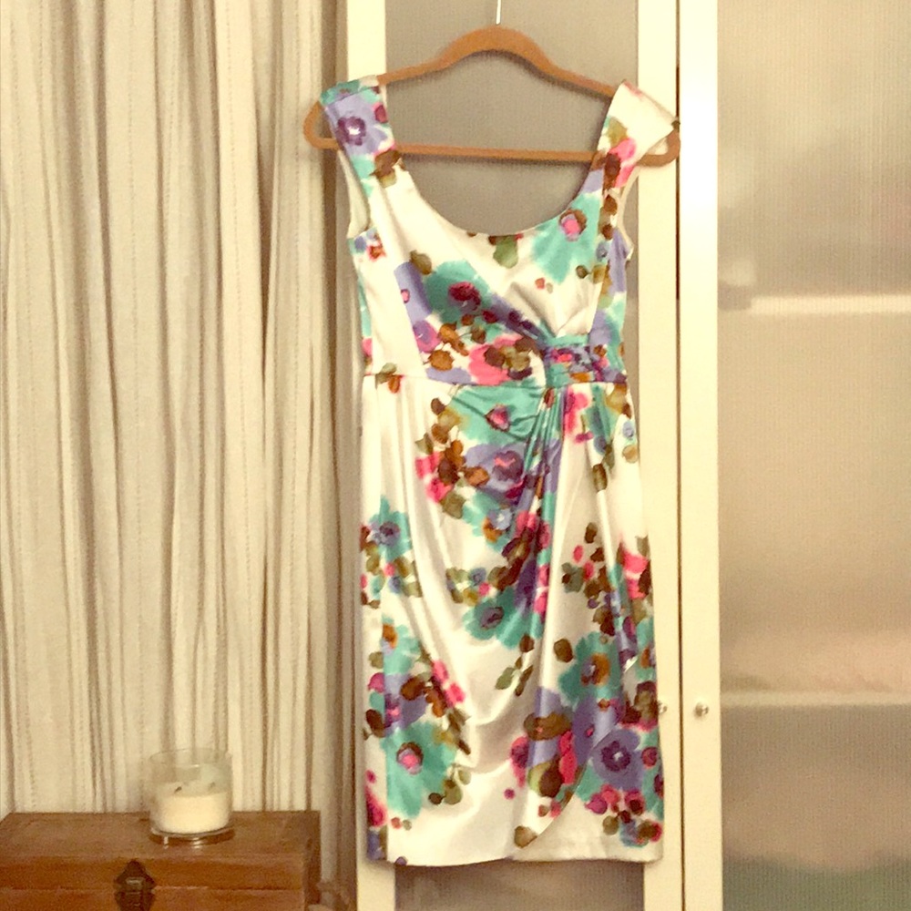 Maggy London white floral cap sleeve dress